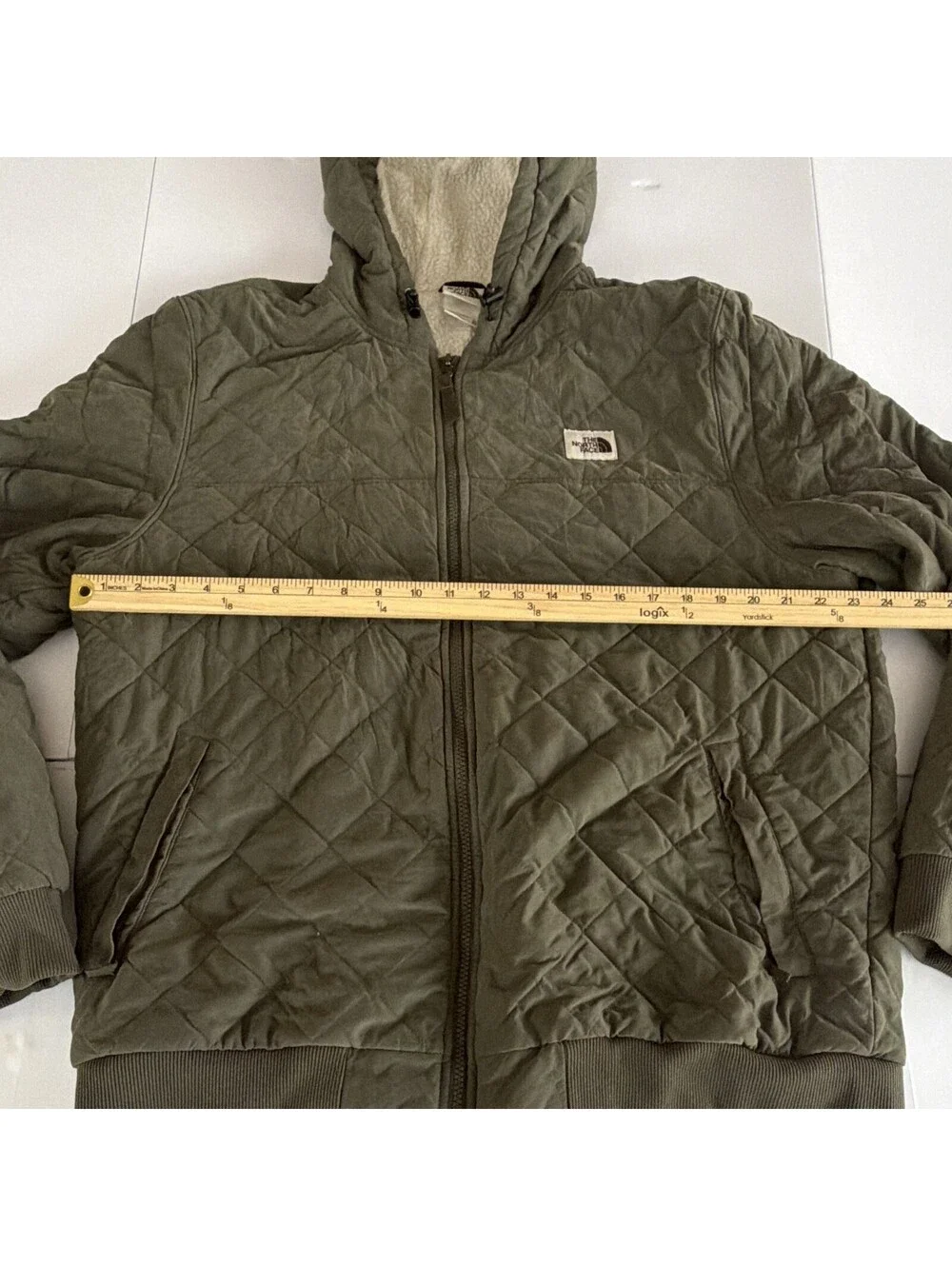 The North Face Men’s Green Solid Quilted Hooded Full Zip Jacket Size XL